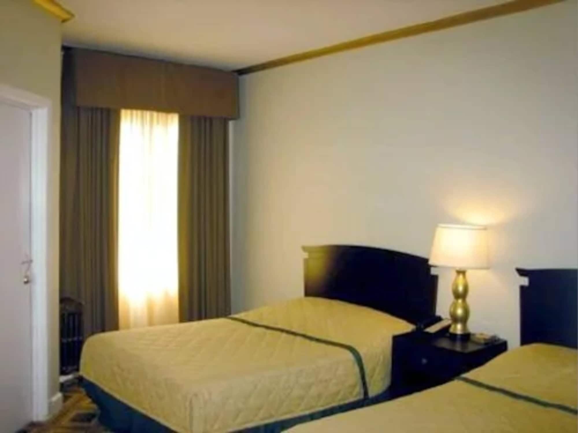 Embassy Hotel San Francisco Room photo